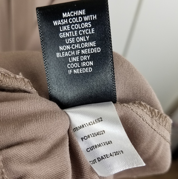 Torrid TAUPE PINTUCK CHALLIS SKATER DRESS sz 1X - Picture 6 of 8